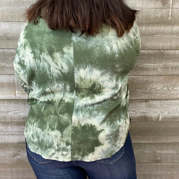 NEW Umgee Plus Olive Mix Tie Dye Top XL-2XL - Picture 10 of 15
